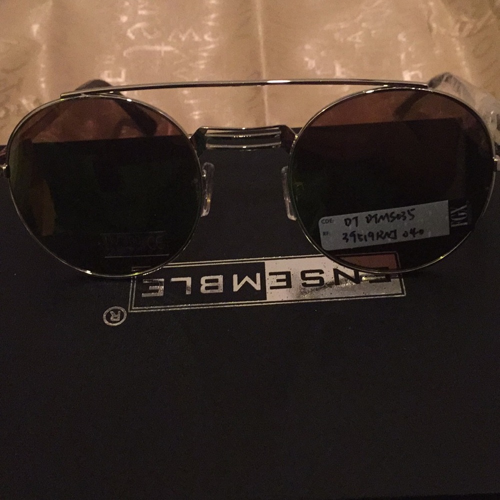 FGX Aviator sunglasses Unisex Mirror Finish.